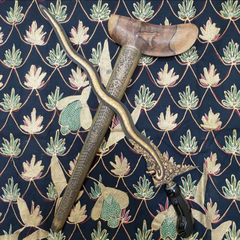 keris nogo sosro luk 7 kinatah emas