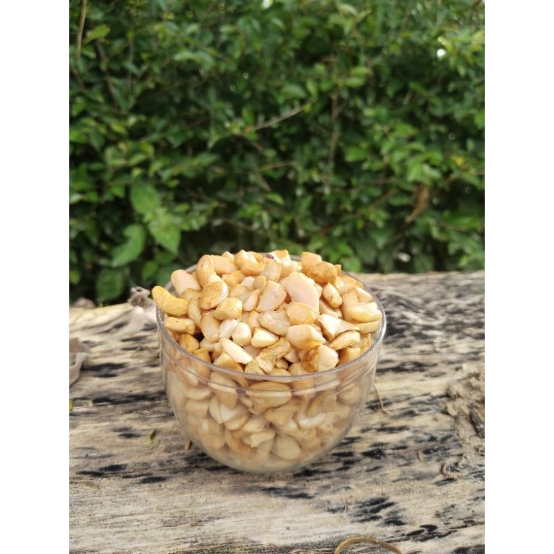 

Kacang mete BB (baby) mateng oven 1kg
