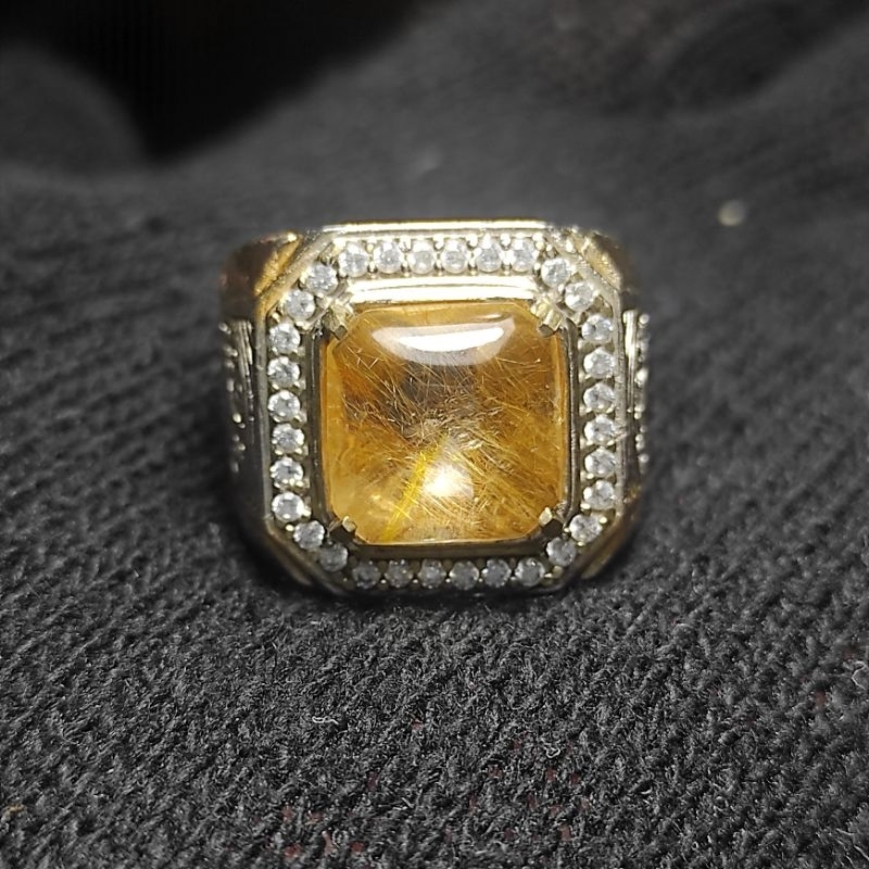 Batu kecubung rambut cendana serat emas