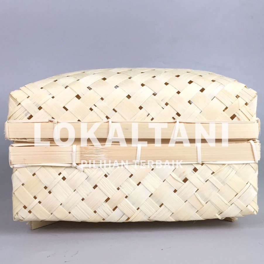 

Stok terbaru Besek 25x25CM kaki bambu premium kokoh