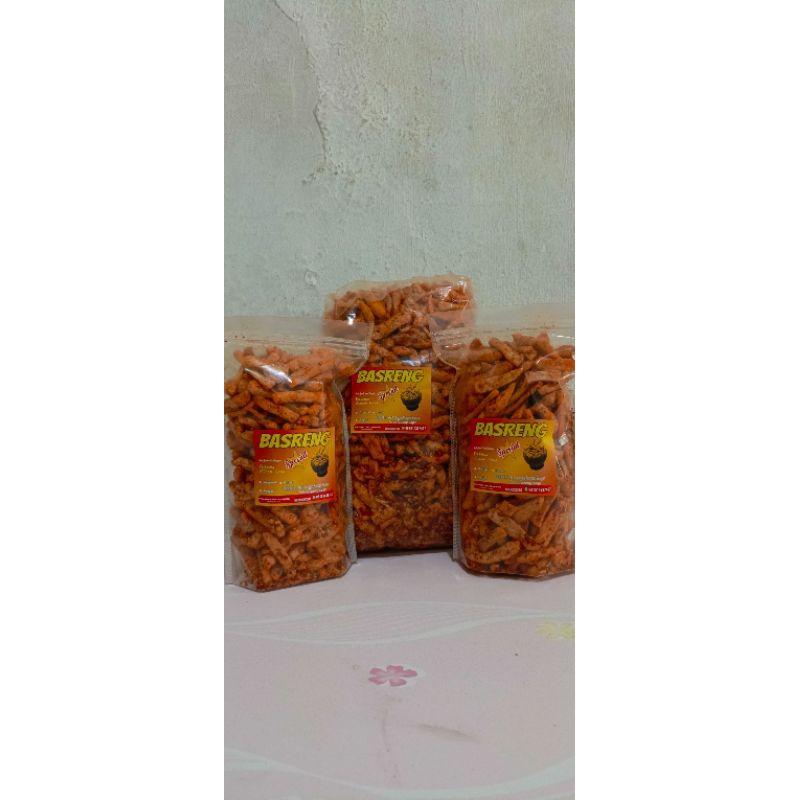 

Basreng stick renyah original dan pedas 500gr daun jeruk