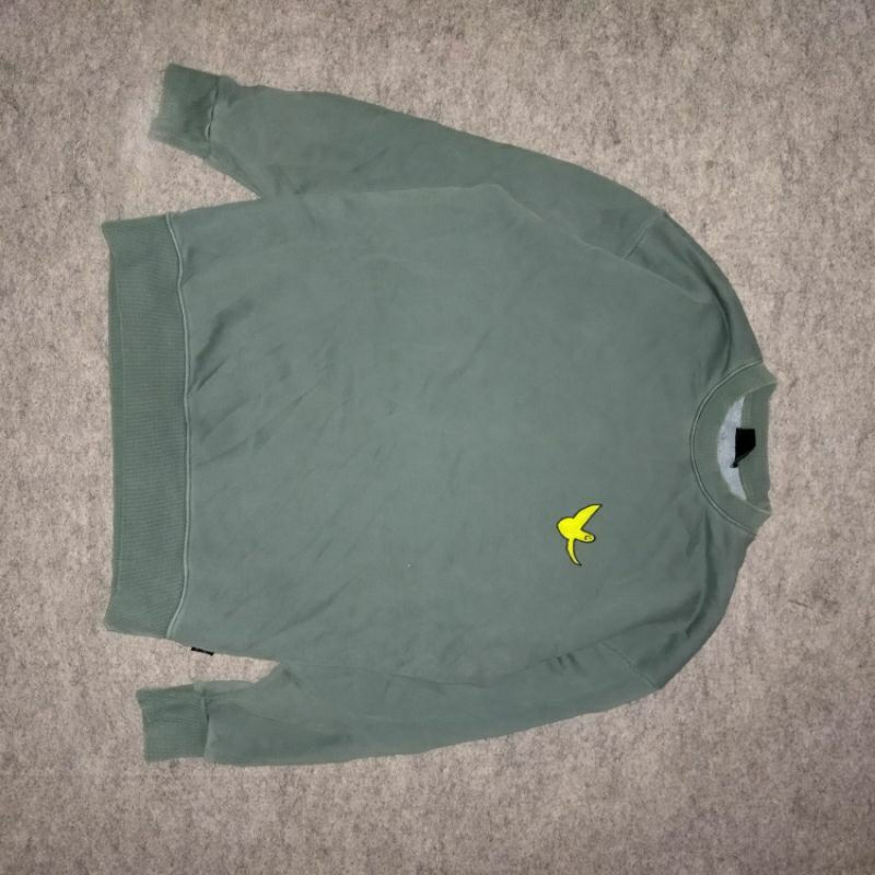 Crewneck Mark Gonzales - Lemari2nd