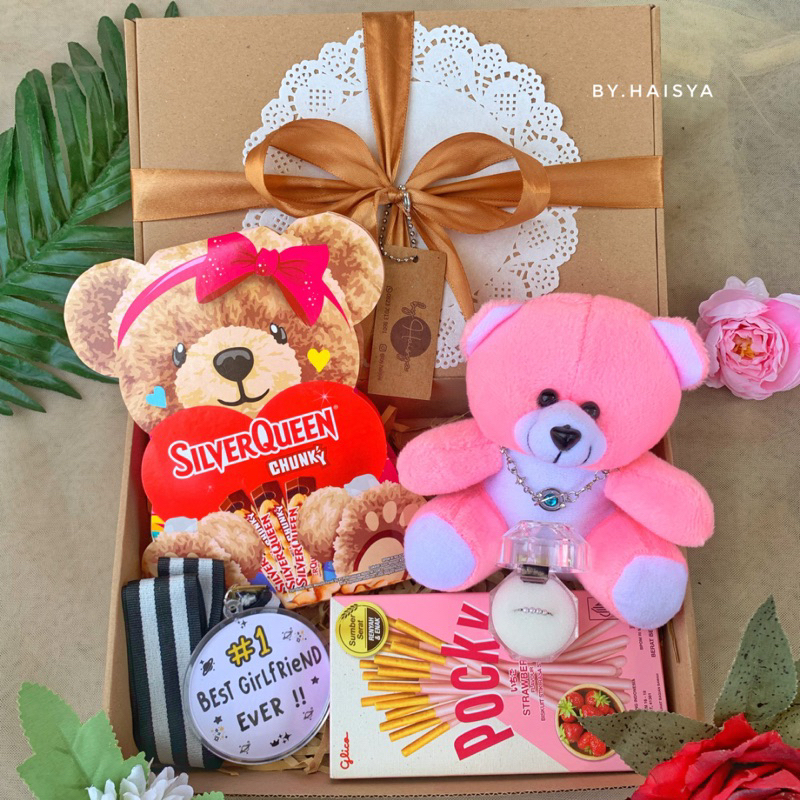 

[VALENTINE] Gift Valentine hampers / Giftbox coklat hari valentine / kado valentine aceh / kado anniversary / valentine gift / hampers coklat / hampers cantik