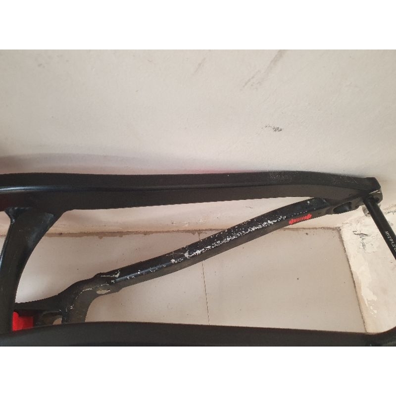 Frame thrill ricochet t160