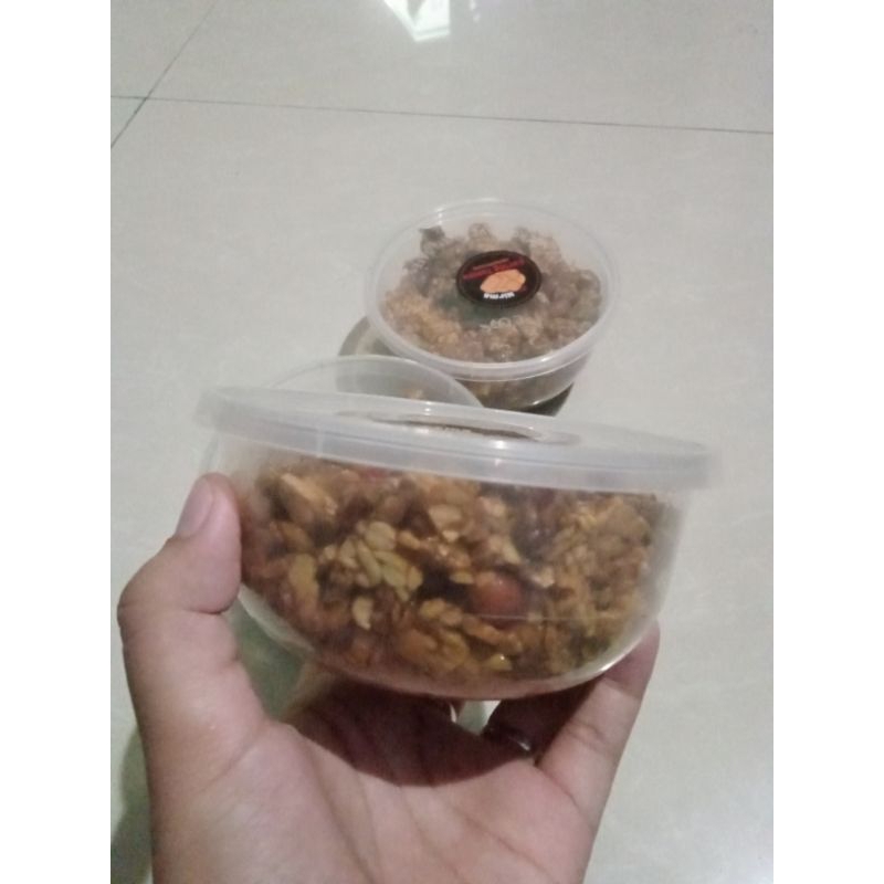 

sambal goreng tempe kering