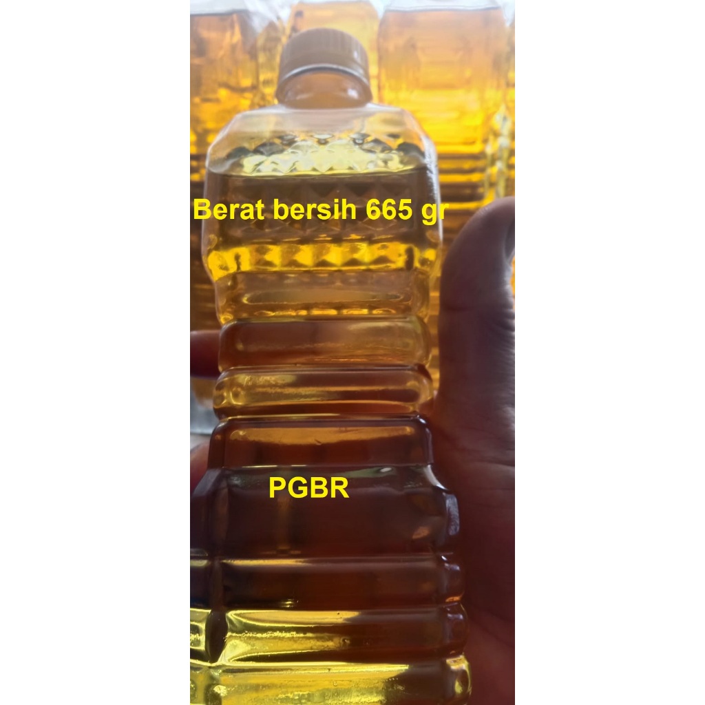 

Minyak goreng kemasan Botol 665 gr