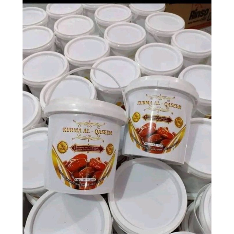 

KURMA AL-QASSIM Halal 100%