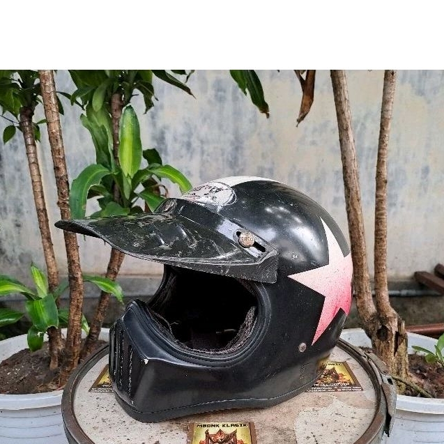 helm cakil babi ORIGINAL helm cakil vintage helm cakil jadul helm cakil jadoel helm cakil lawas helm