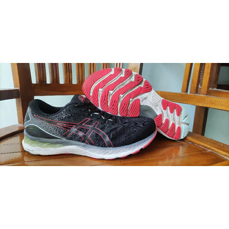 Sepatu Lari / Running Asics Gel Nimbus 23 ORIGINAL Size 41,5 Second Layak Pakai