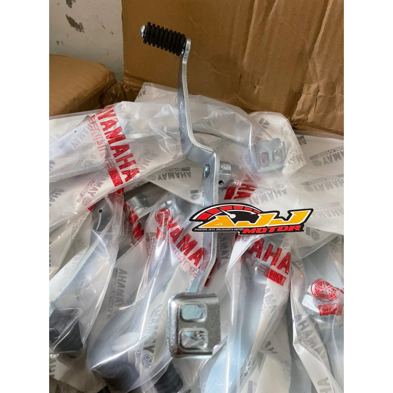 operan gigi pedal operan gigi sstwo malaysia import malaysia  original sstwo malaysia ada embos yama