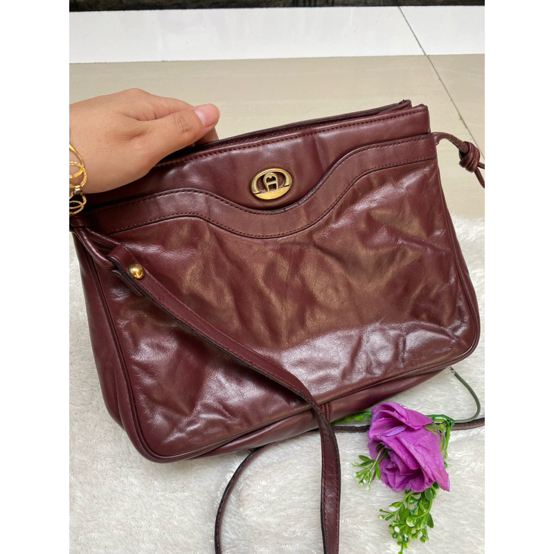 tas aigner preloved