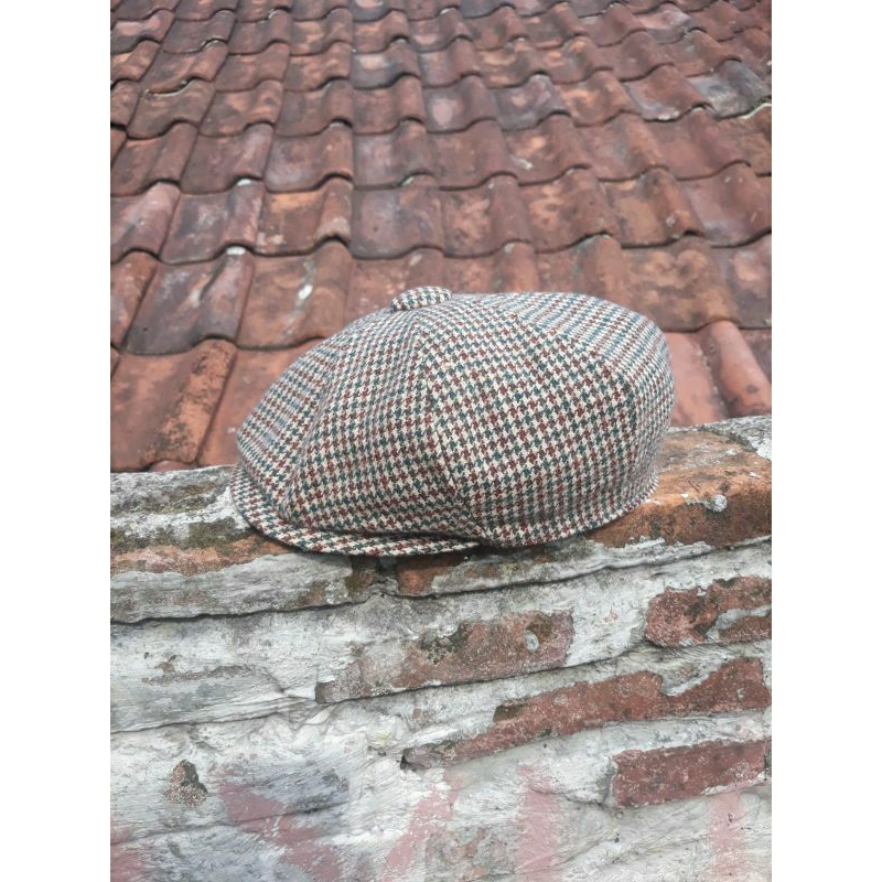 newsboy cap