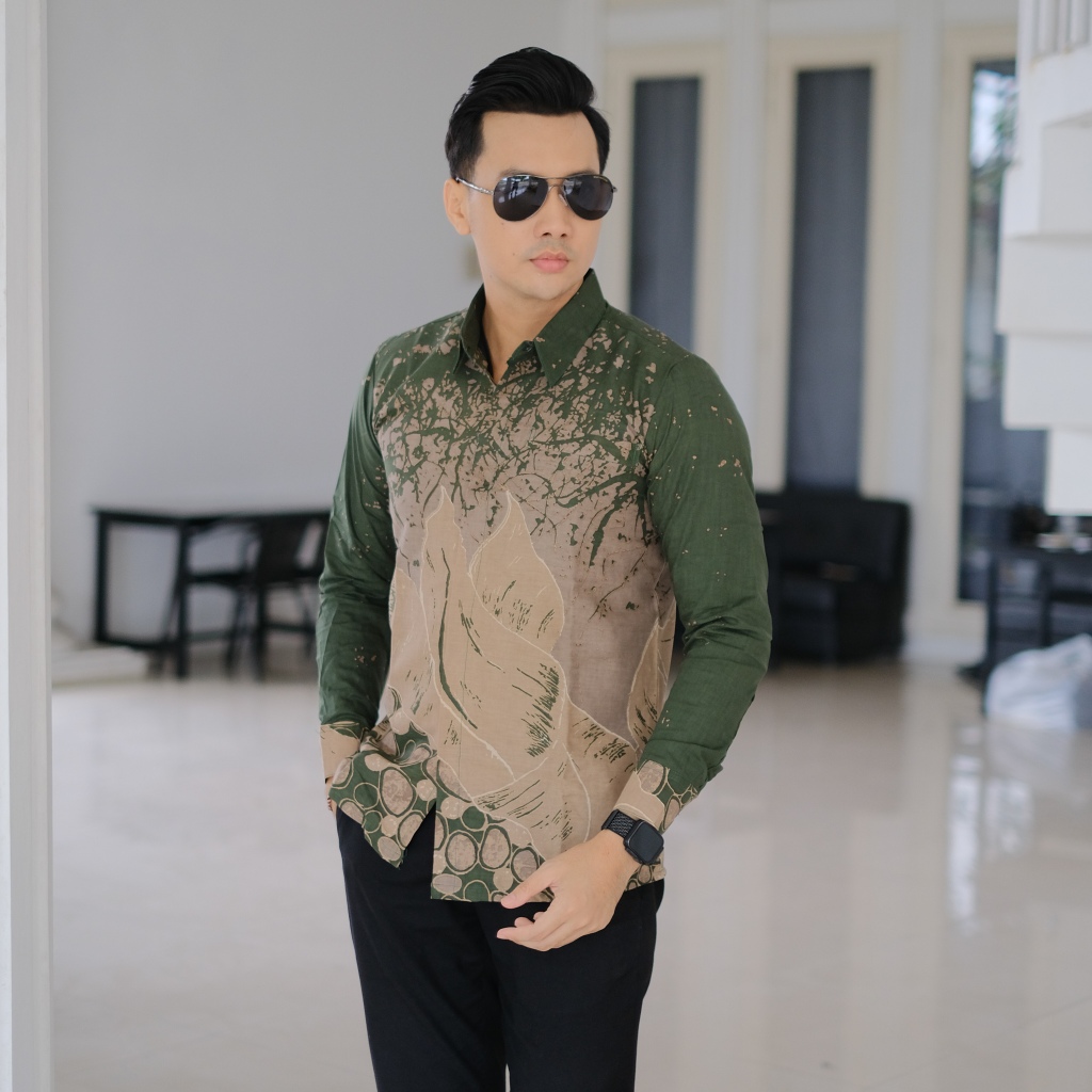 ATASAN  PRIA KEMEJA PRIA BAJU BATIK PRIA BAHAN PREMIUM LAPIS FURING..MOTIF HANDAR HIJAU BOTOL LENGAN