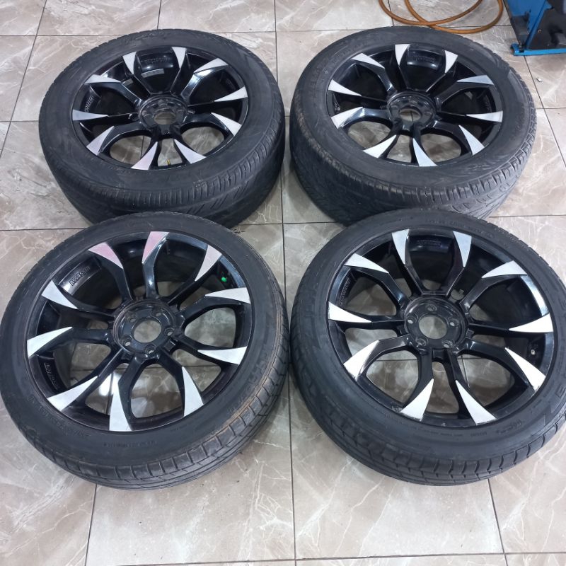 VELG SSW RING 20X8.5 PCD 5X114.3 ET 45 + BAN 2PCS MERK ACCELERA 255/45 R20