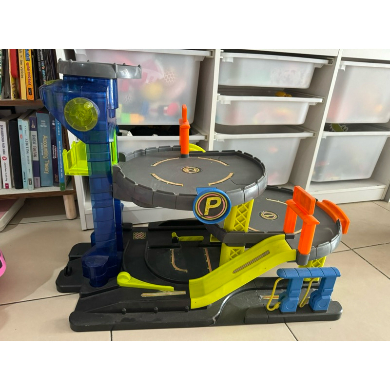 preloved mainan big elc city garage