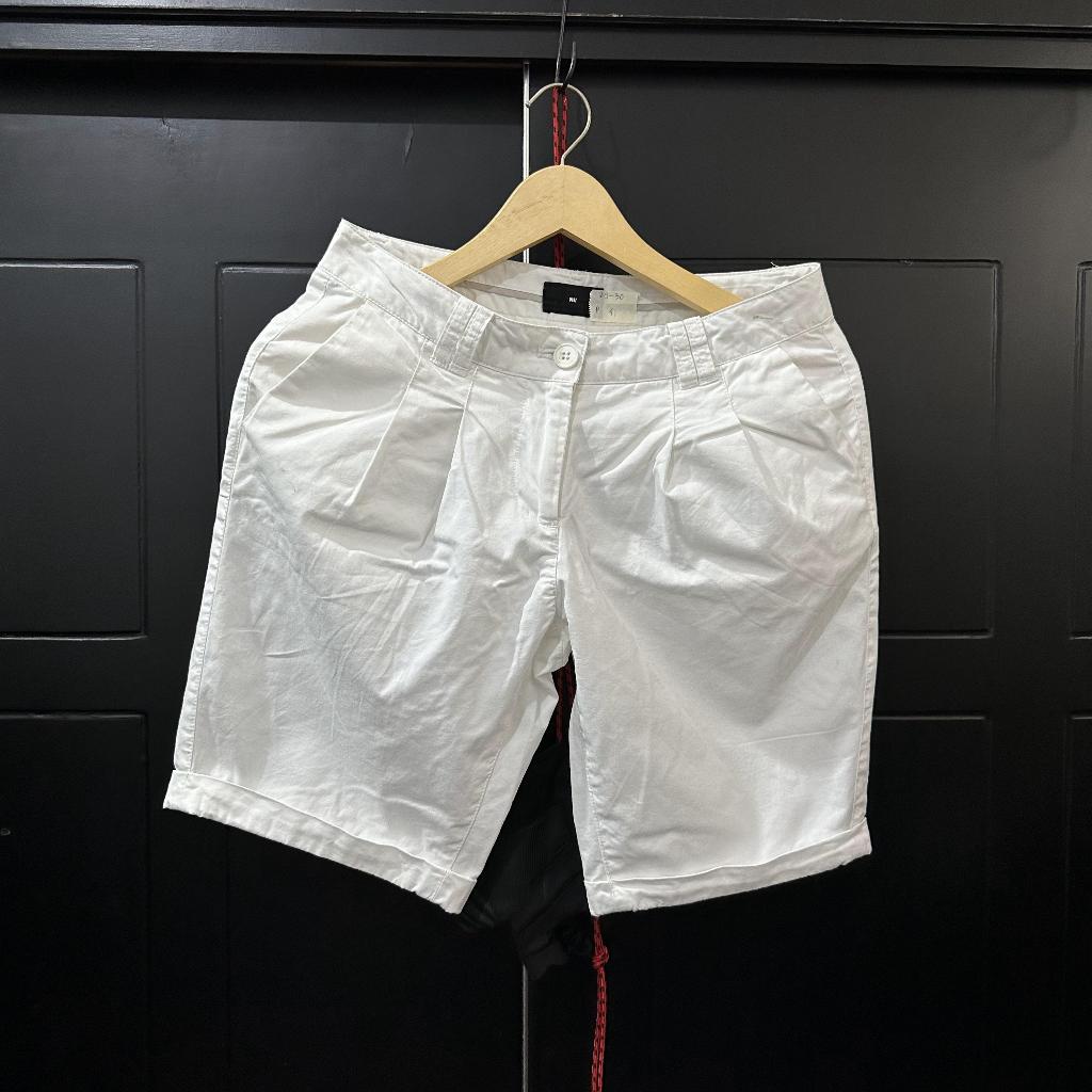 celana chinos pendek ugiz 29 30 putih