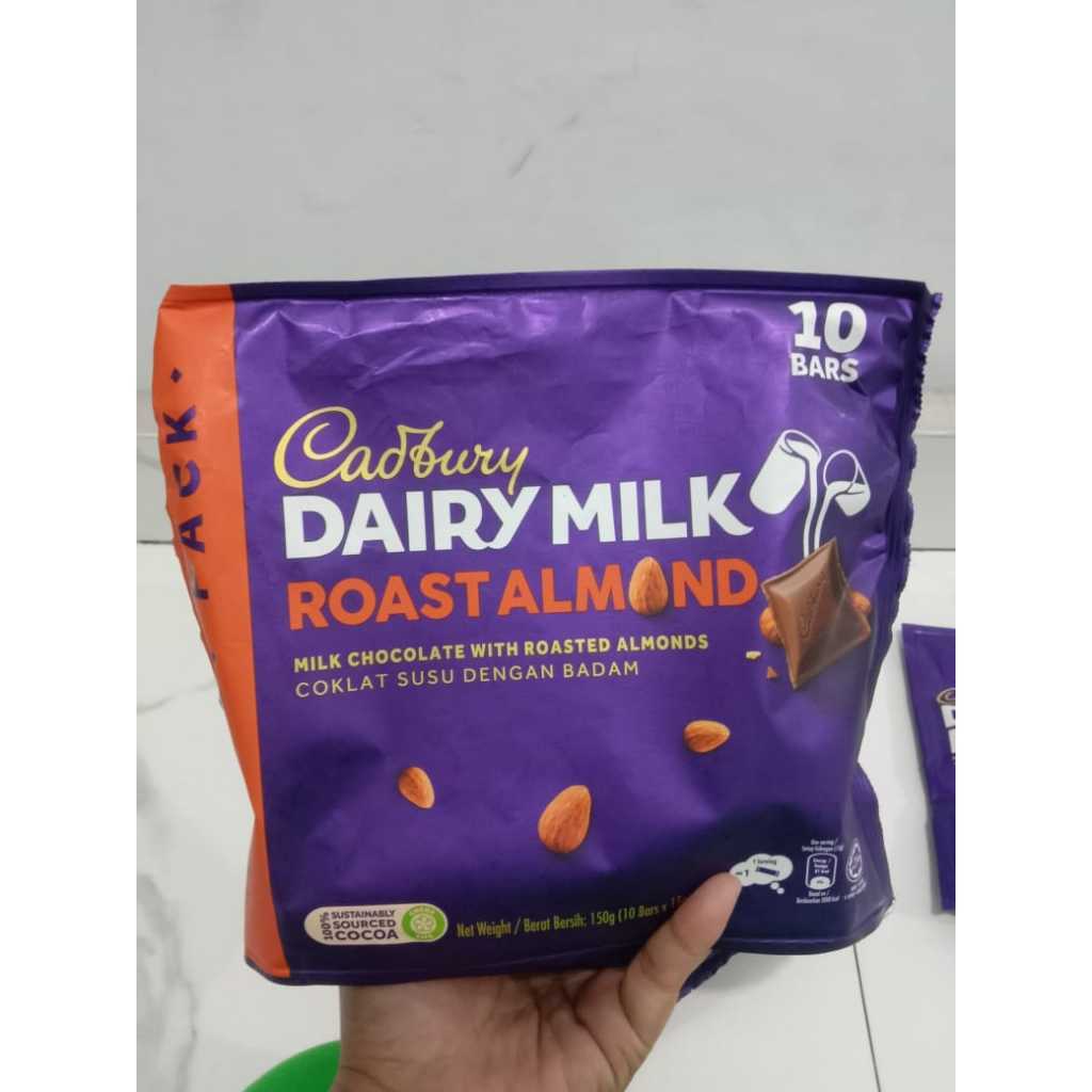 

Cadbury 10pcsx15gr Dairy milk Roast Almond Malaysia