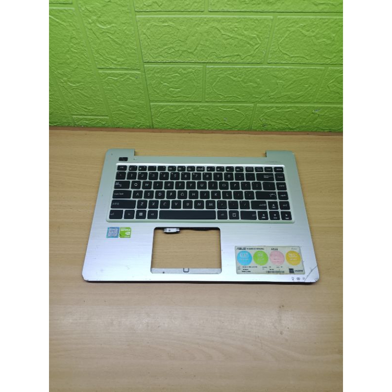 Frame Keyboard Palmest Laptop Asus A456U