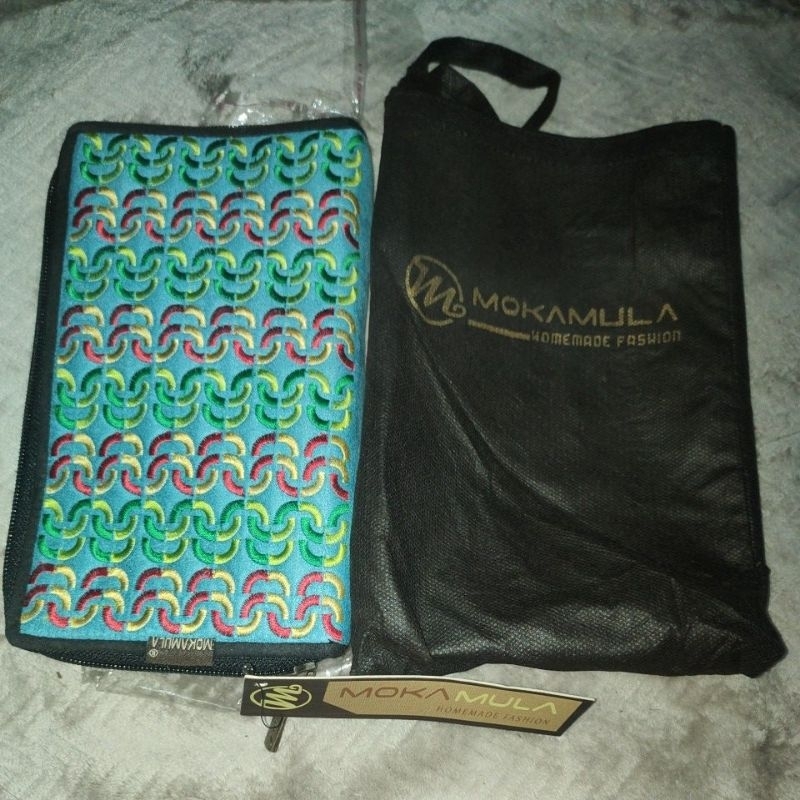 Dompet panjang Mokamula
