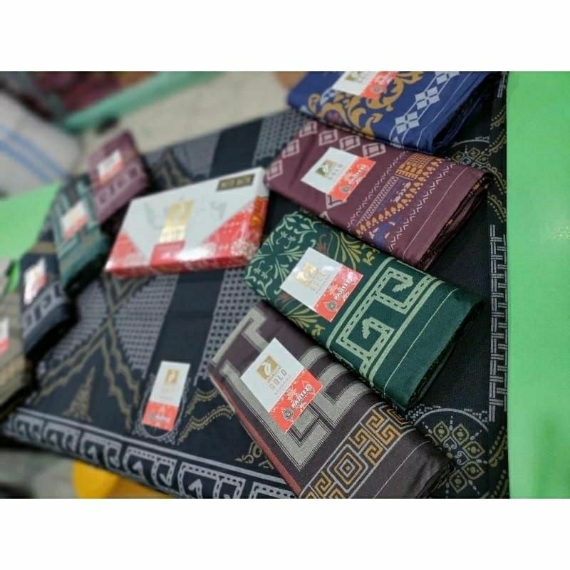 sarung mangga gold batik