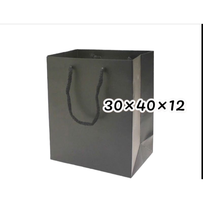 

tas kado / paper bag/ bungkus kado hitam polos bahan tebal 150 gr