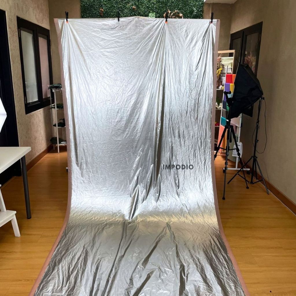 IMPODIO Kain Background Silver Reflektif - Backdrop Foto Produk