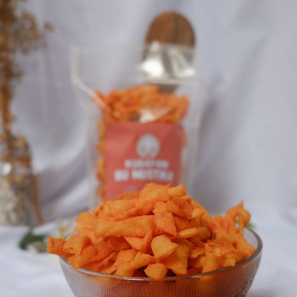 

Kulit Pangsit Bu Mustika 150gr Balado Keju / Cemilan Viral / Makanan Pedas Gurih / Murah / Kriuk / Makanan Ringan
