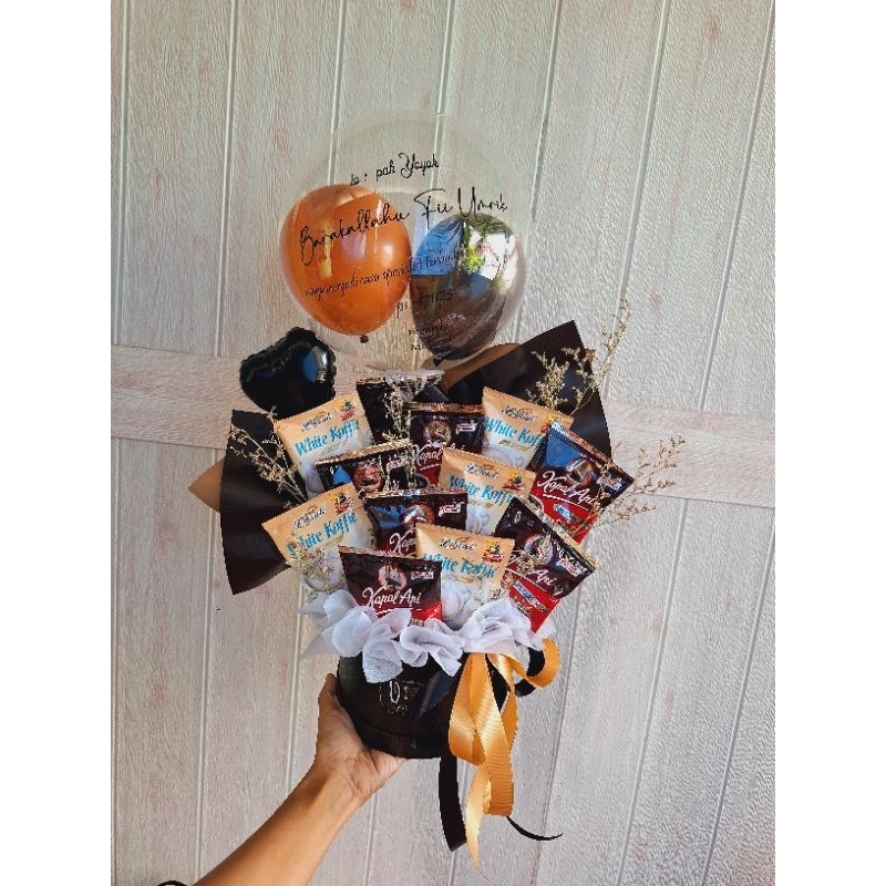 

buket balon kopi/buket kopi/buket kopi semarang/buket semarang murah/uly craft