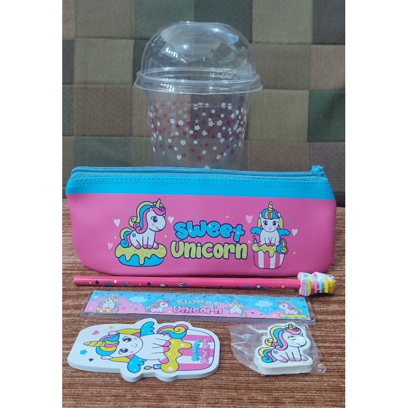 

Unicorn Stationery Set Pensil Penggaris Penghapus Tempat Pensil Topper Unicorn / Hampers Ulang Tahun