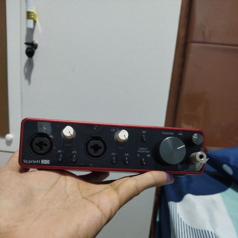 Focusrite Scarlett 2i2 3rd Gen Original USB Audio Interface (Second)