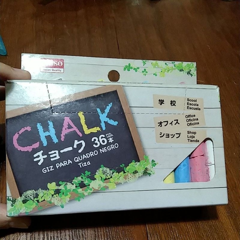 

Daiso kapur tulis isi 36 pc 4 warna chalkboard kapur papan tulis TC-0750
