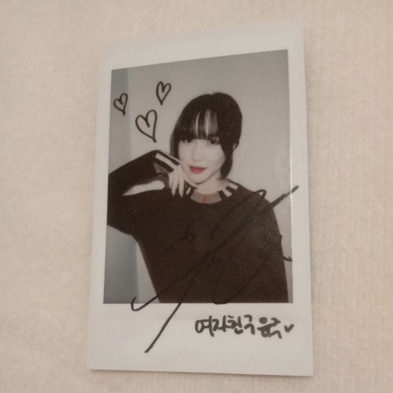 OFFICIAL POLAROID GFRIEND YUJU FROM TRUE BEAUTY