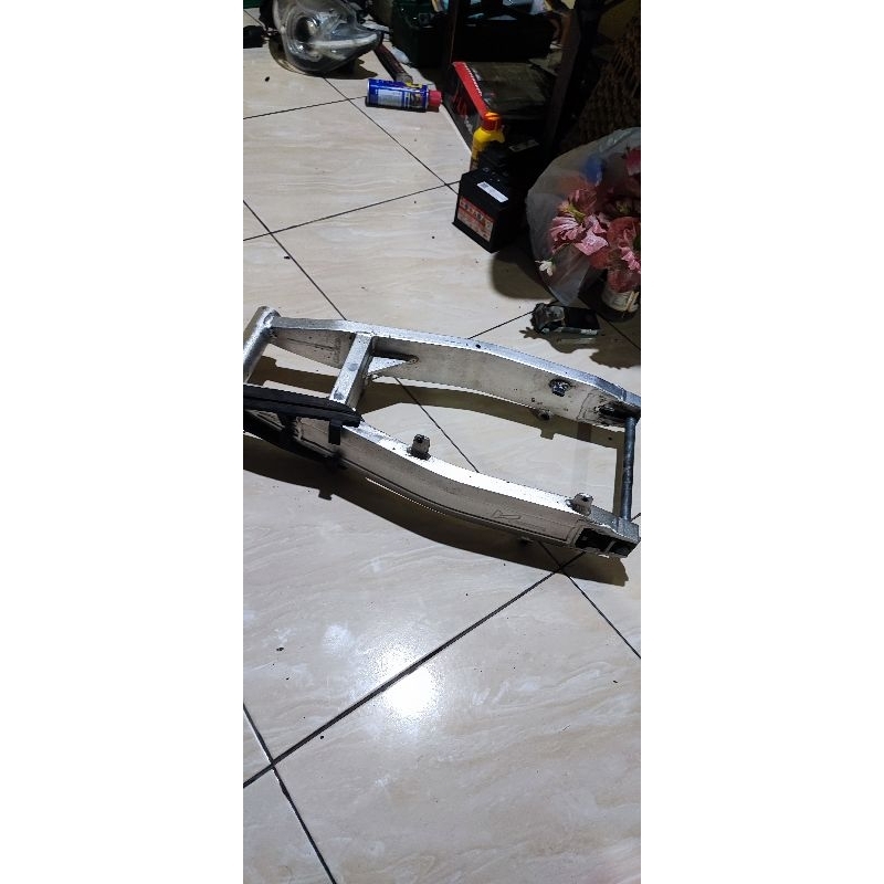 swing arm vrossi gsx