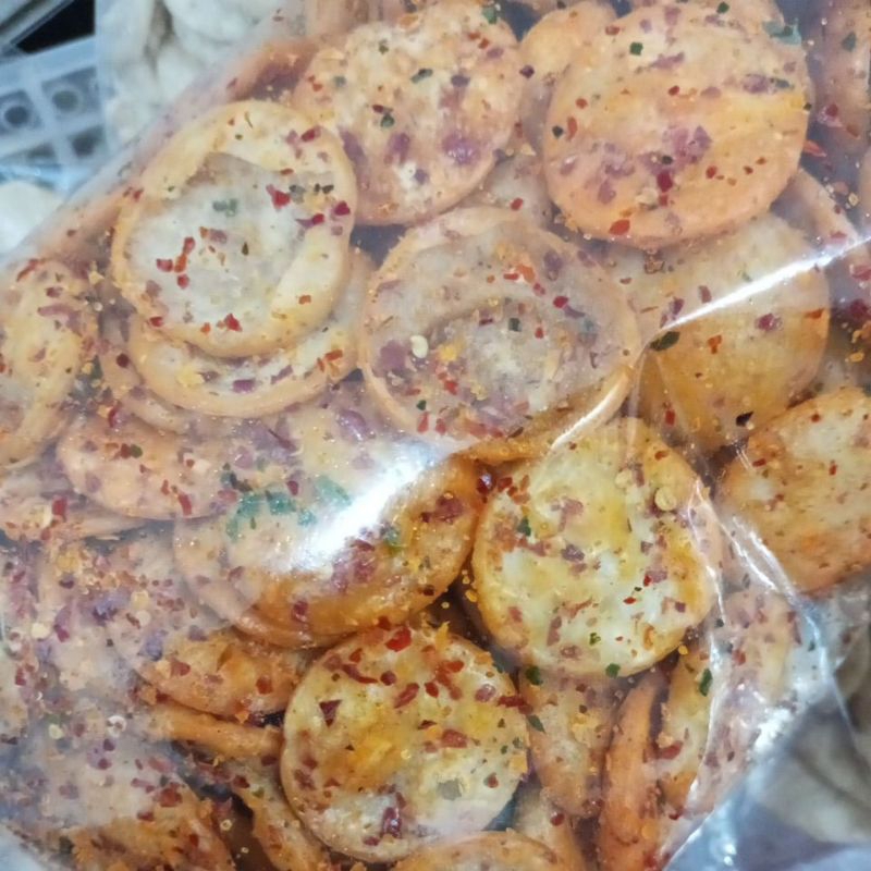 

pempek crispy pedas daun jeruk 500gram
