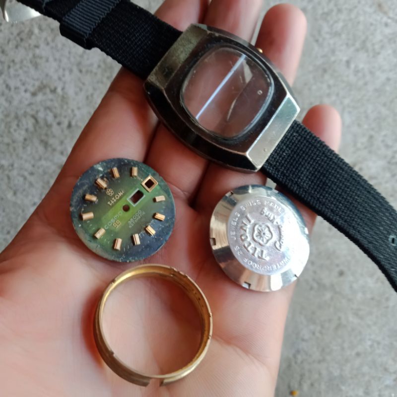 casing dan dial titoni Cosmo 99