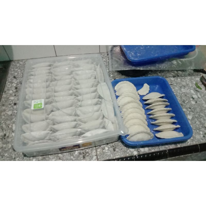 

cireng isi ayam suir ori dan pedas