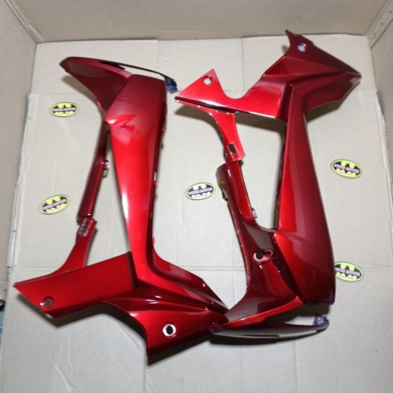 sayap Supra x 125 Batman merah maroon sayap samping Supra x 125 Batman merah maroon