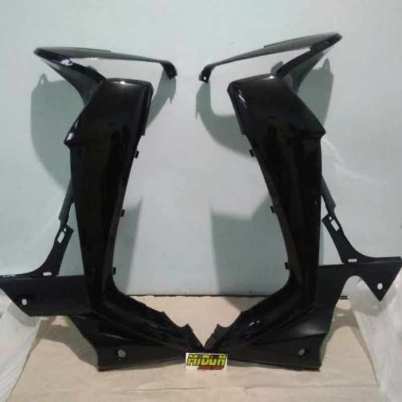 sayap Supra x 125 Batman hitam sayap samping Supra x 125 Batman hitam
