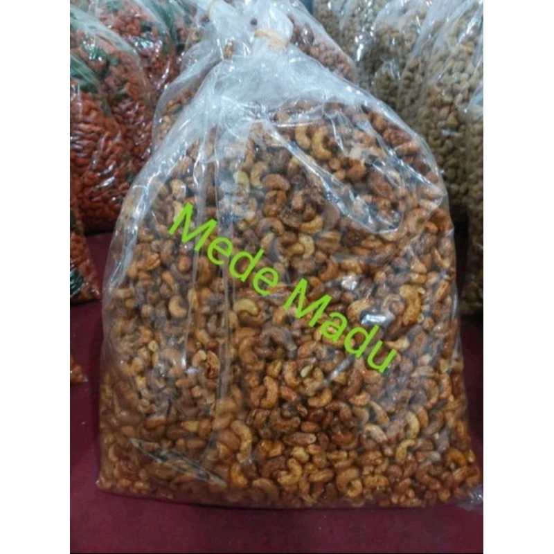 

kacang Mede matang utuhkg1kg 5 rasa