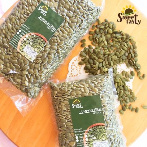 

Cuci gudang Pumpkin seeds Biji Labu Mentah Roasted Pumpkin seeds Biji Labu Panggang Matang 1 gr