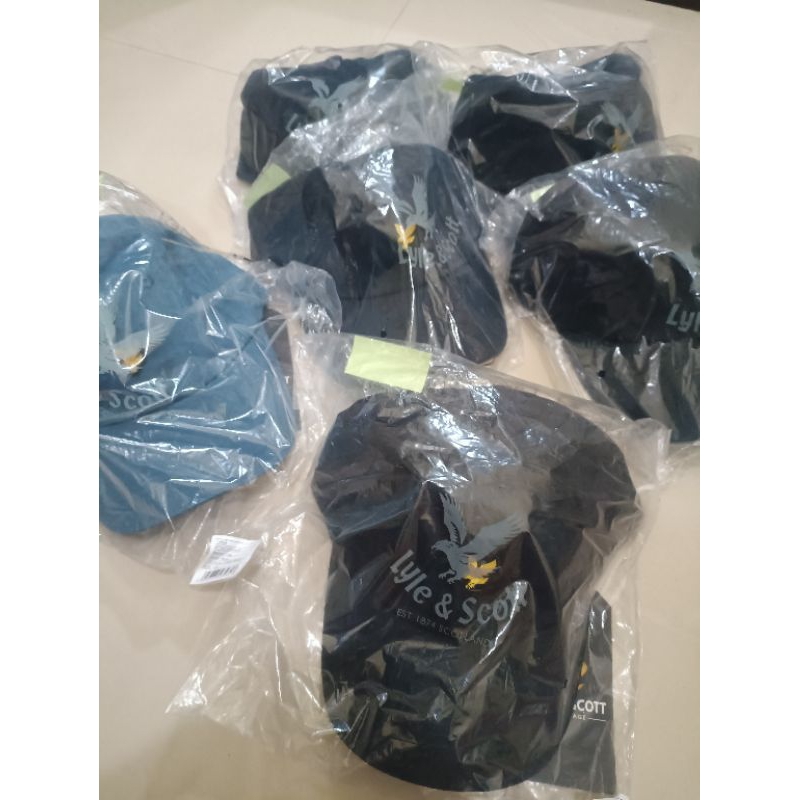 caps lyle & scott original