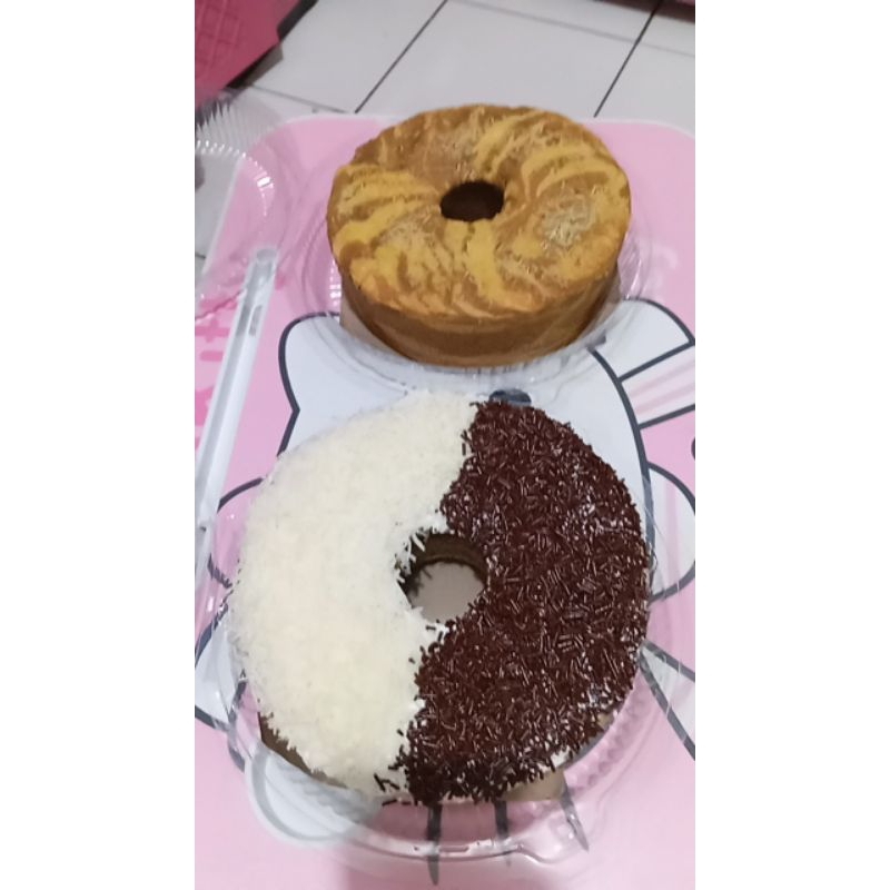 

bolu Marmer toping/ bolu Pandan toping