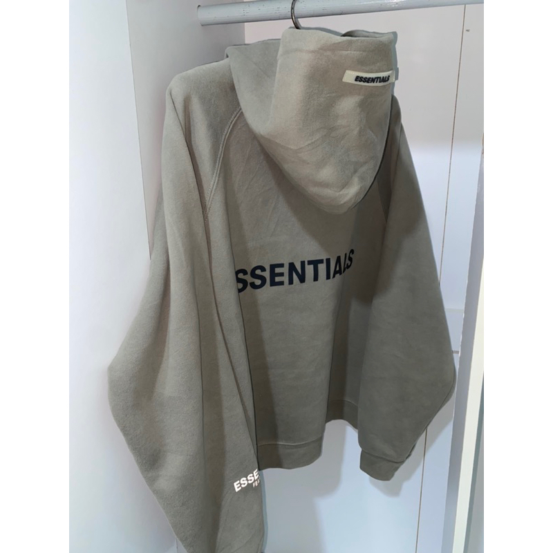 JACKET ESSENTIALS SECOND