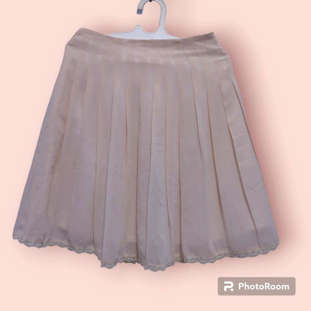 Rok renda lipat pink