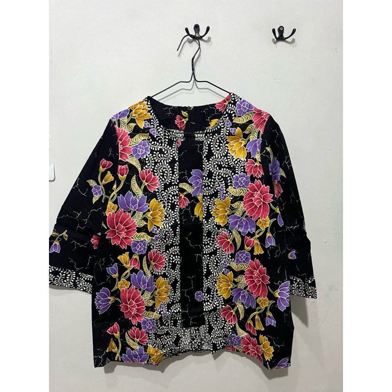 BATIK KUTU BARU HITAM