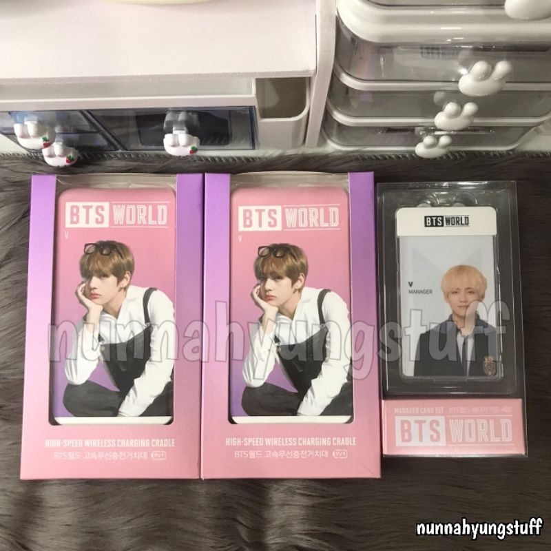 (READY INA) MERCH OFFICIAL BTS WORLD FAST WIRELESS CHARGER & MANAGER CARD V (TAEHYUNG)