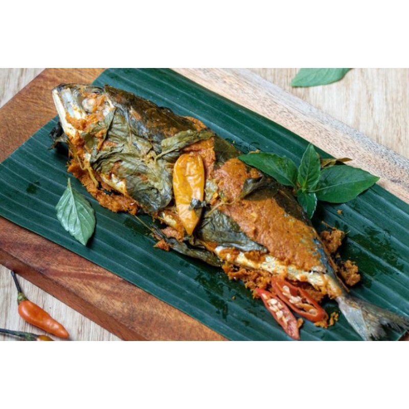 

Pepes Kuning Ikan Kembung Banjar ( isi 1 )