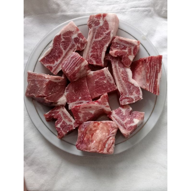 

Iga Sapi Lokal 500g