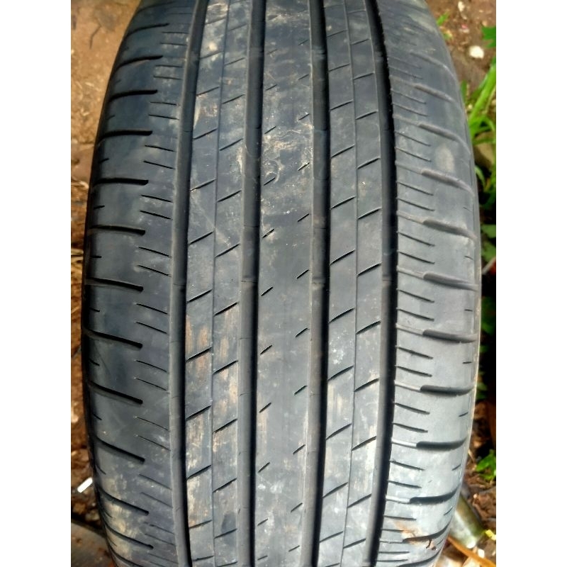 Ban Mobil Copotan Ring 18 Merek Bridgestone Turanza Ukuran 225/50 R18 Second Tubless