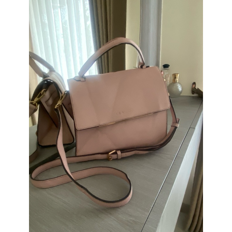 TAS SELEMPANG LOVCAT ORIGINAL PRELOVED